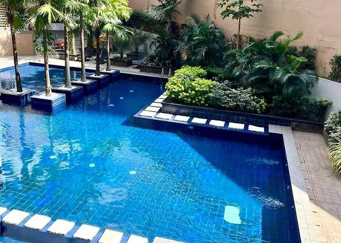 Great View At Pioneer Mandaluyong Free Pool Gym Netflix Hbo Max Prime Kids Play Fast Wifi Sunshine 100 T3 38th Apartment Manila